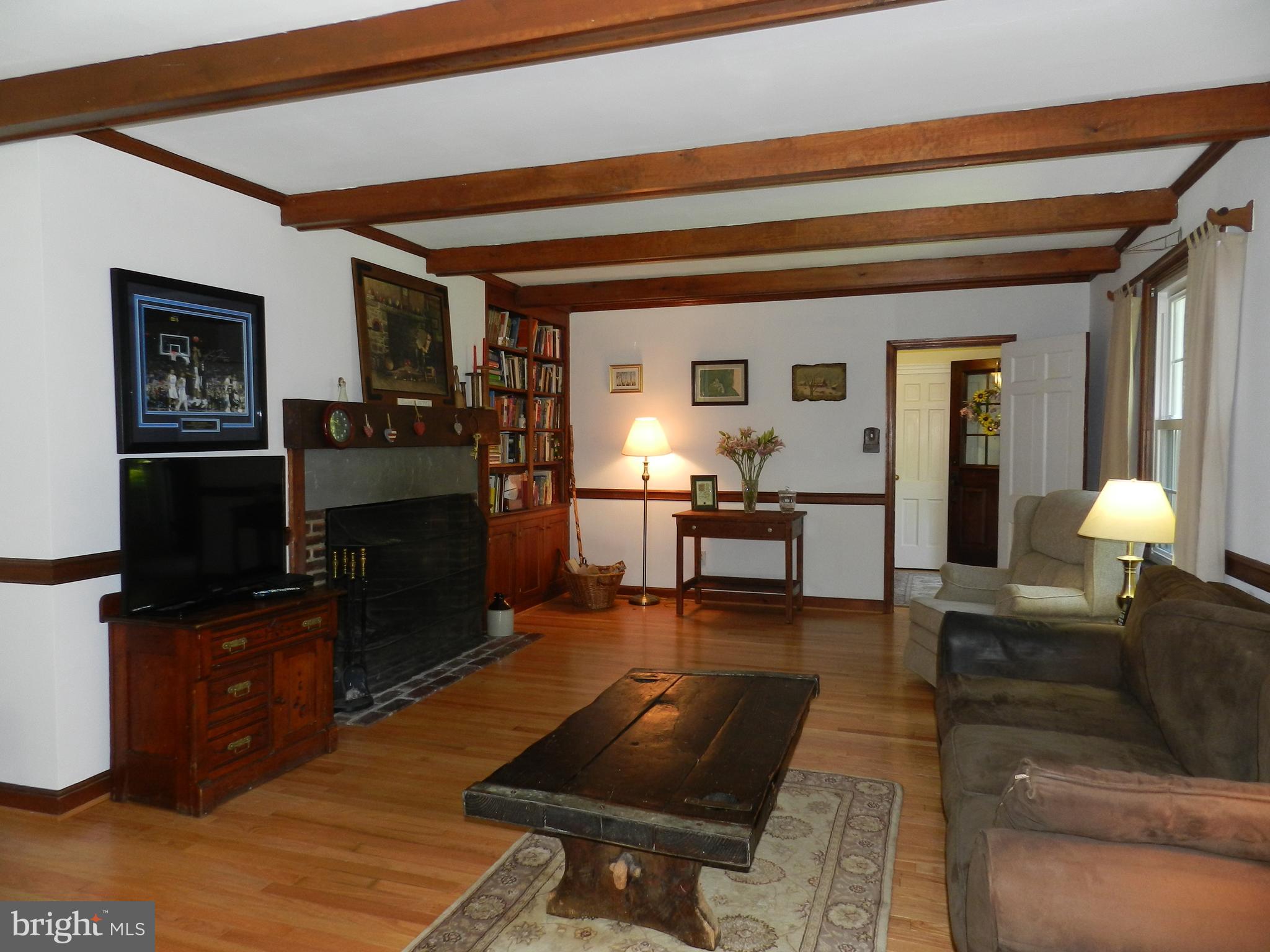 733 Hillview Road Malvern, PA 19355 - Photo 21 of 61 Beamed ceiling in Family Rm