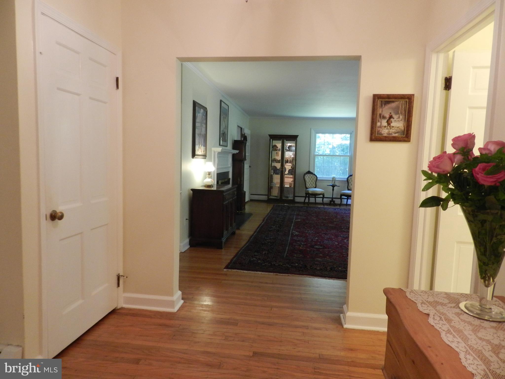 733 Hillview Road Malvern, PA 19355 - Photo 29 of 61 Hdwd. flrs. in Foyer & most rooms