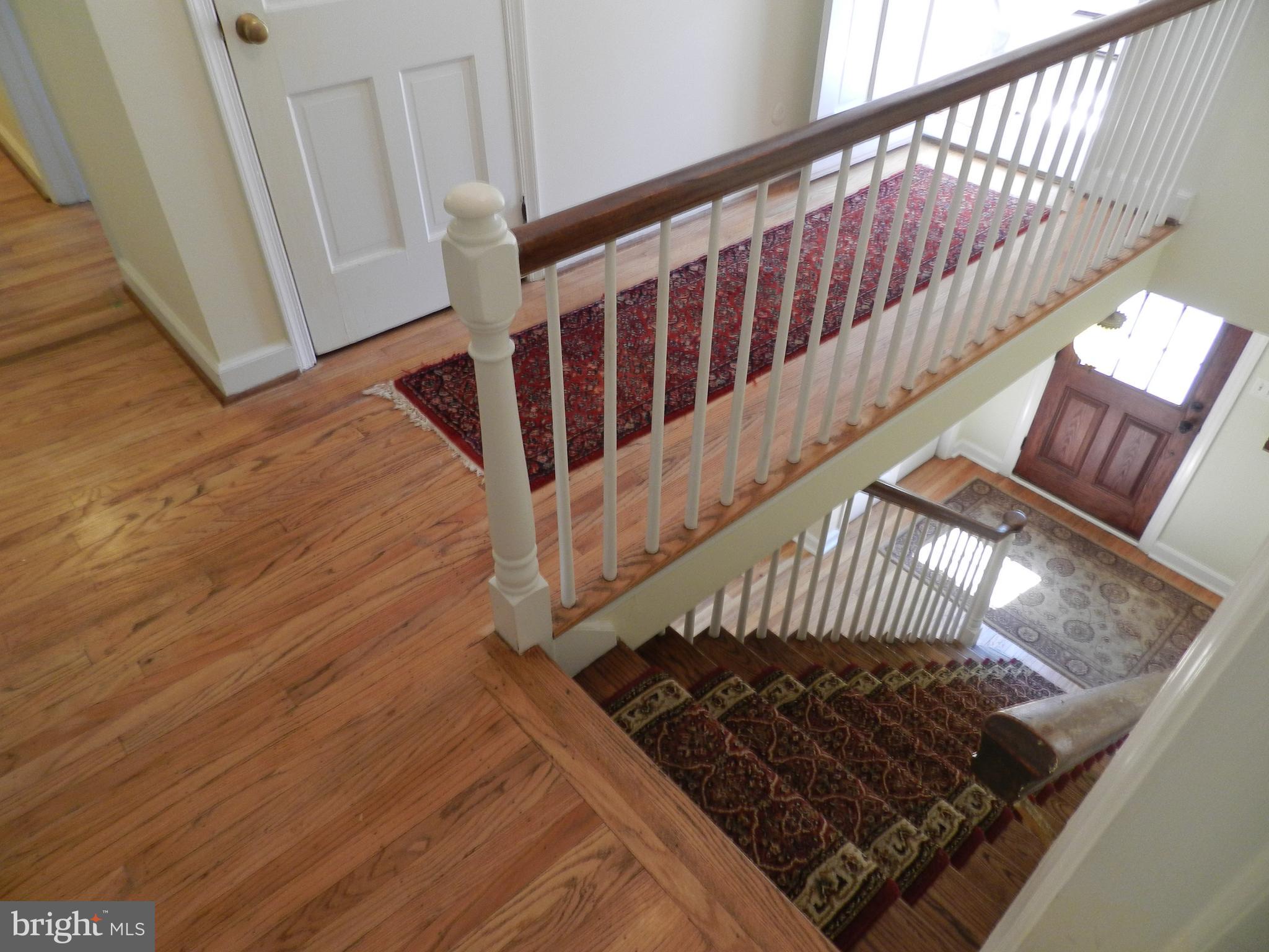 733 Hillview Road Malvern, PA 19355 - Photo 32 of 61 2nd flr. Foyer