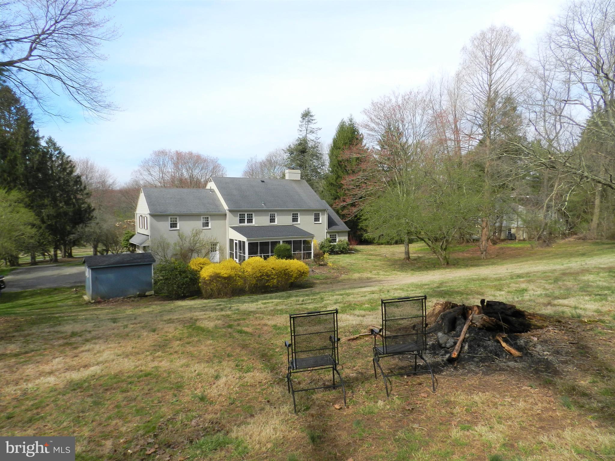 733 Hillview Road Malvern, PA 19355 - Photo 5 of 61 Fire Pit at top of back yard