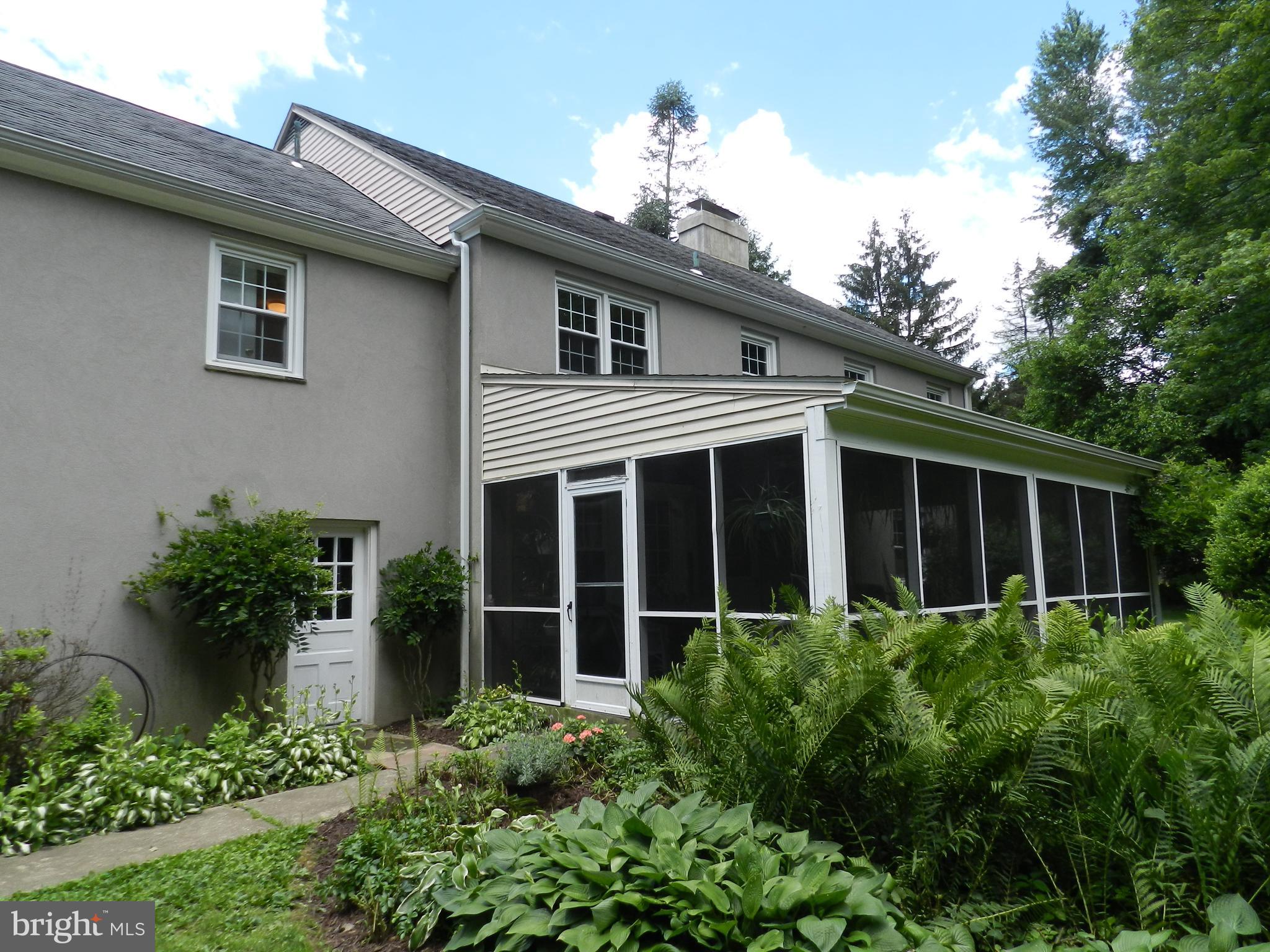 733 Hillview Road Malvern, PA 19355 - Photo 8 of 61 Exterior Back
