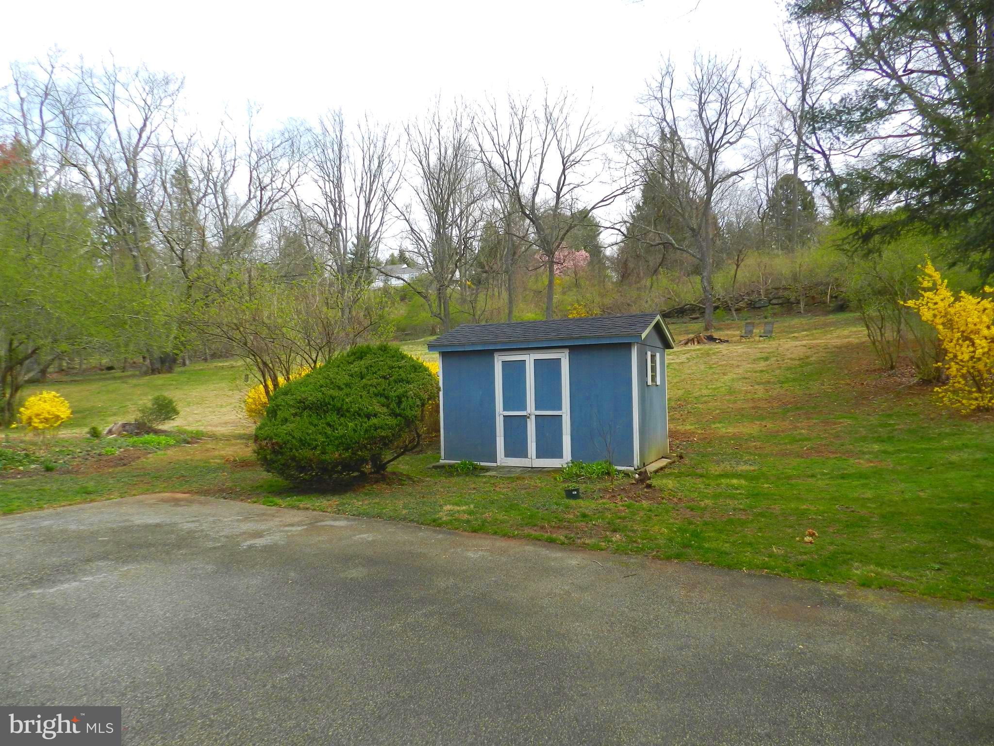 733 Hillview Road Malvern, PA 19355 - Photo 10 of 61 Garden Shed