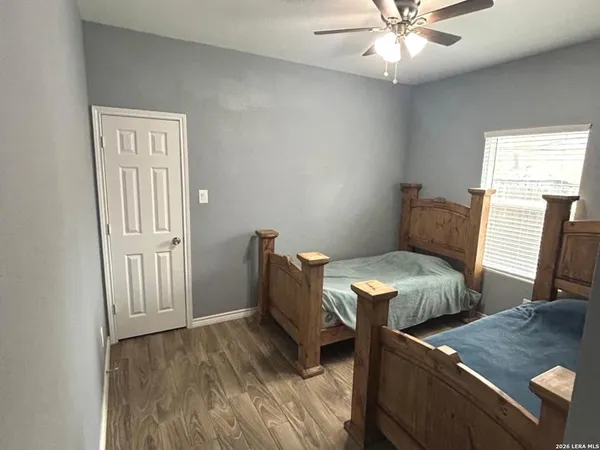 $1,700 | 1214 Chalmers Avenue, San Antonio, TX 78211