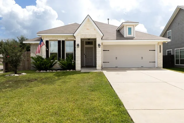 $2,250 | 1001 Rootstock Rd., Brenham, TX 77833