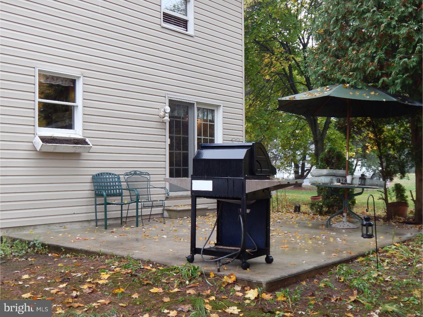 737 Kemp Road Pottstown, PA 19465 - Photo 4 of 20 Gallery Image 4