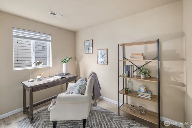 $849,500 | 25912 35th Place South, Kent, WA 98032