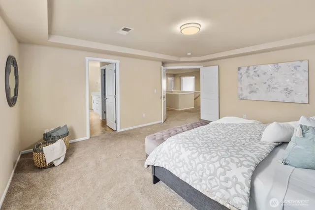 $849,500 | 25912 35th Place South, Kent, WA 98032