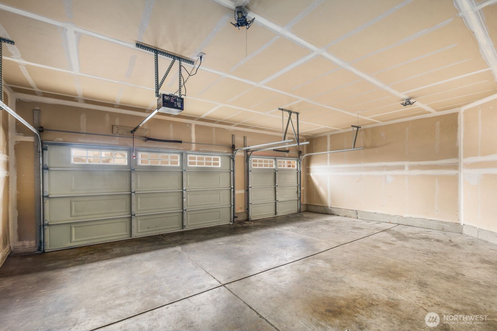 25912 35th Place South Kent, WA 98032 - Photo 29 of 38