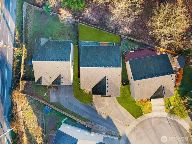 $849,500 | 25912 35th Place South, Kent, WA 98032