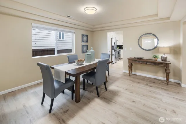 $849,500 | 25912 35th Place South, Kent, WA 98032