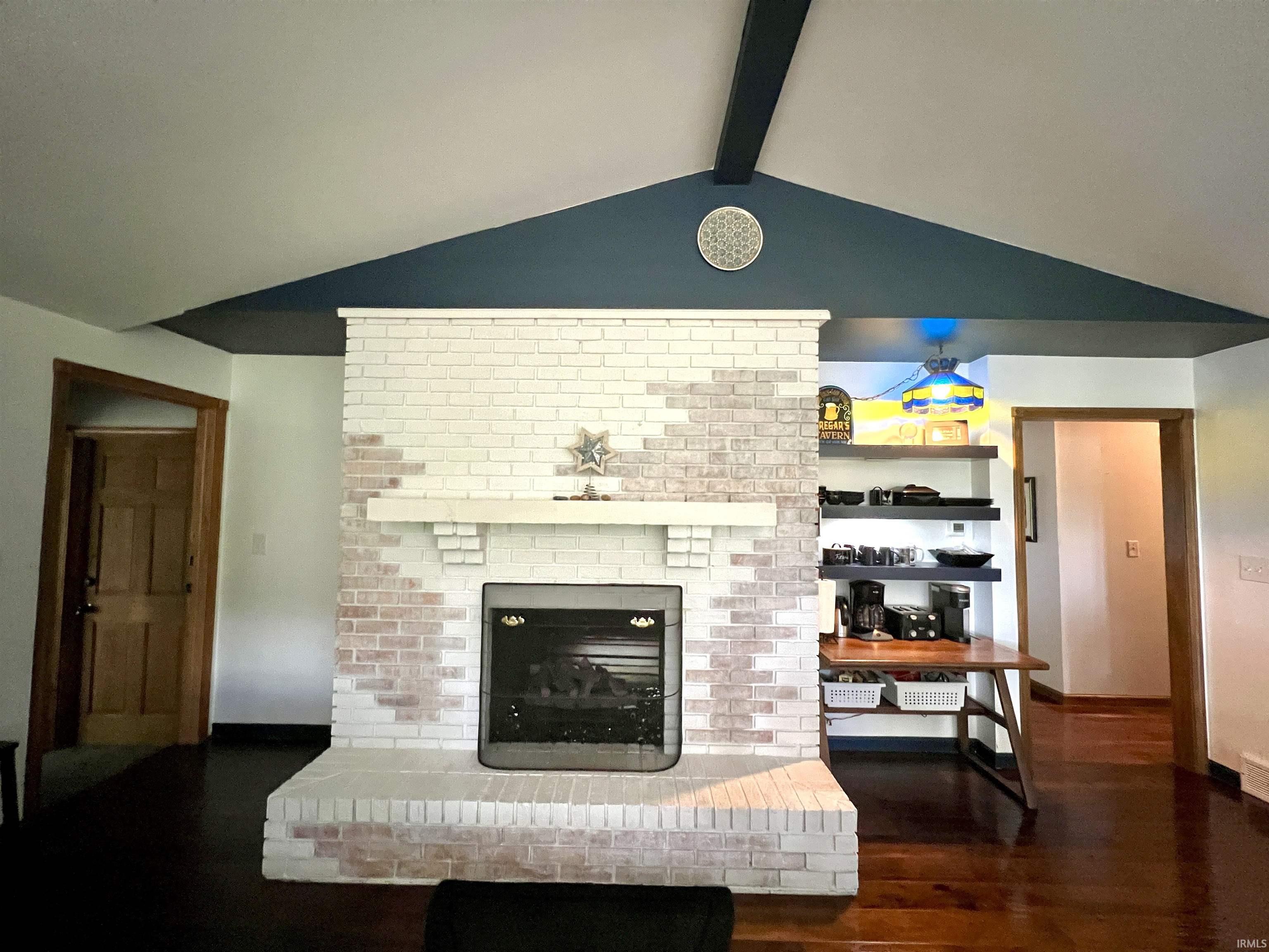 7716 South Patton Road Bloomington, IN 47401 - Photo 8 of 35 Gallery Image 8