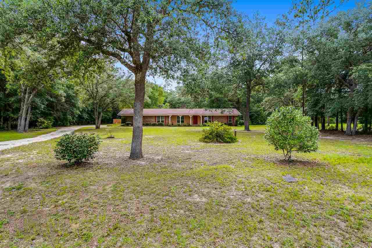 6279 Robinhood Road Milton, FL 32570 - Photo 2 of 47