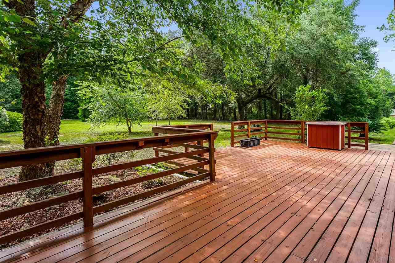 6279 Robinhood Road Milton, FL 32570 - Photo 35 of 47