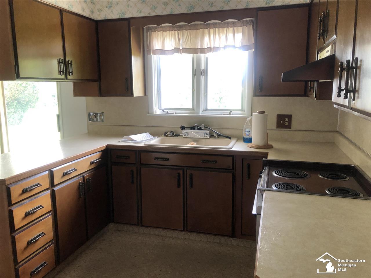 7880 North Custer Road Monroe, MI 48162 - Photo 15 of 43