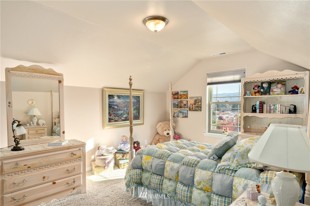 2221 Honeysett Road Wenatchee, WA 98801 - Photo 14 of 40 Gallery Image 14