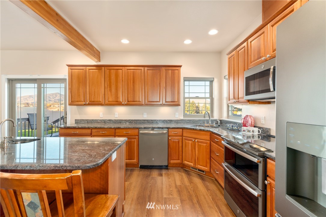 2221 Honeysett Road Wenatchee, WA 98801 - Photo 25 of 40 Gallery Image 25