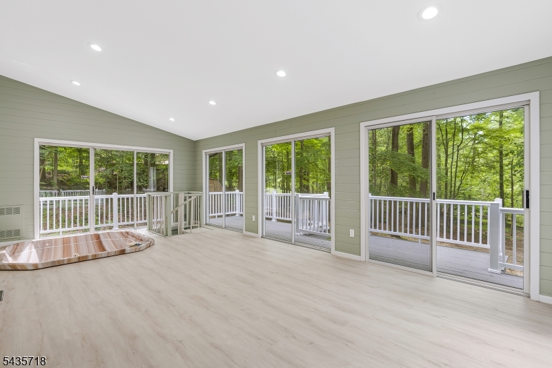 1 Fernwood Road Warren, NJ 07059 - Photo 16 of 41
