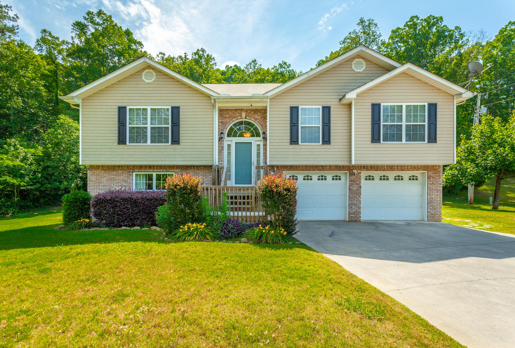 1918 Salem Valley Road Ringgold, GA 30736 - Photo 2 of 26 1918 Salem Valley Rd