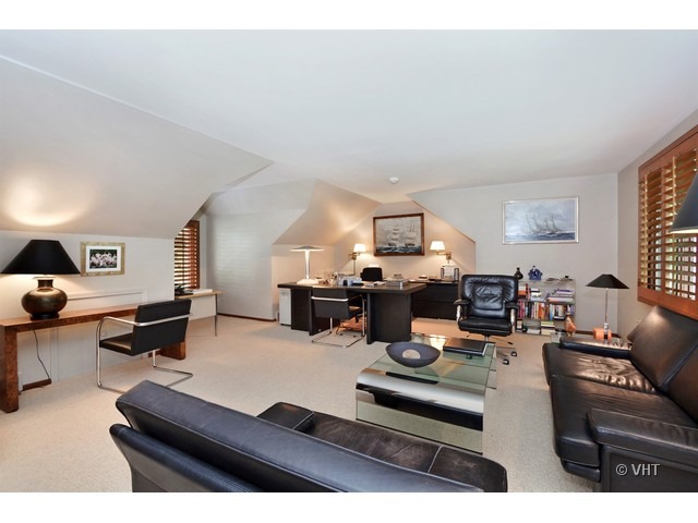 47 Longmeadow Road Winnetka, IL 60093 - Photo 11 of 22