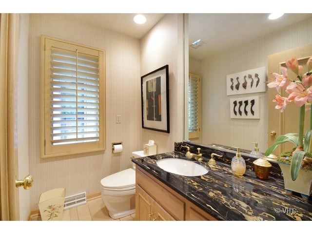 47 Longmeadow Road Winnetka, IL 60093 - Photo 16 of 22