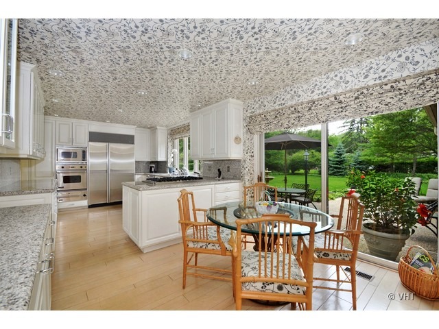 47 Longmeadow Road Winnetka, IL 60093 - Photo 3 of 22
