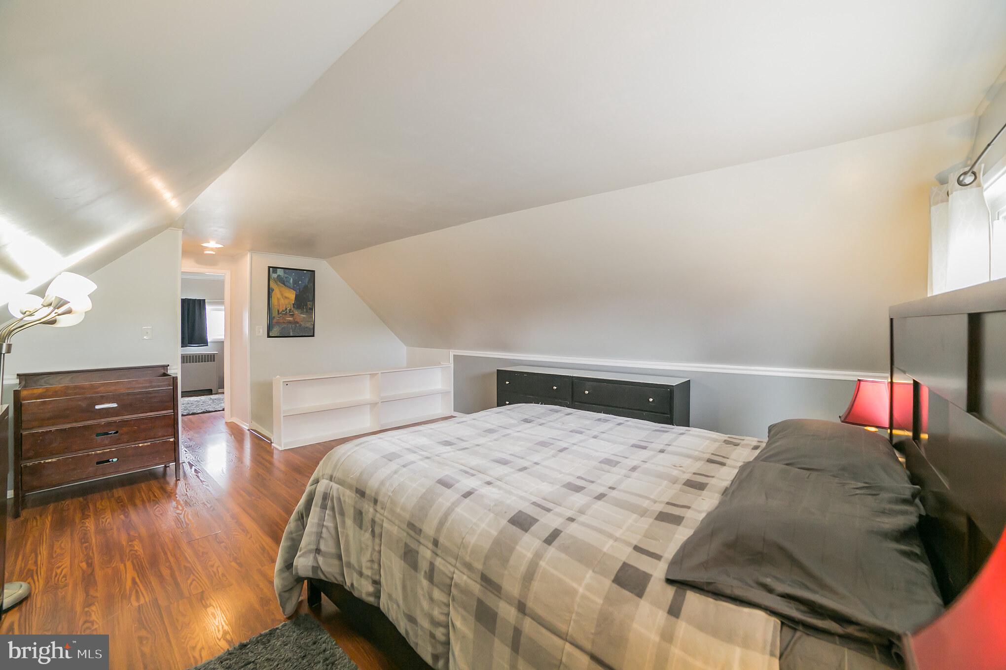 54 Queens Bridge Road Levittown, PA 19057 - Photo 20 of 25 Gallery Image 20