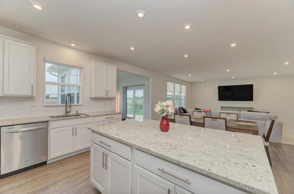 23458 West Lansdowne Road Plainfield, IL 60585 - Photo 18 of 50