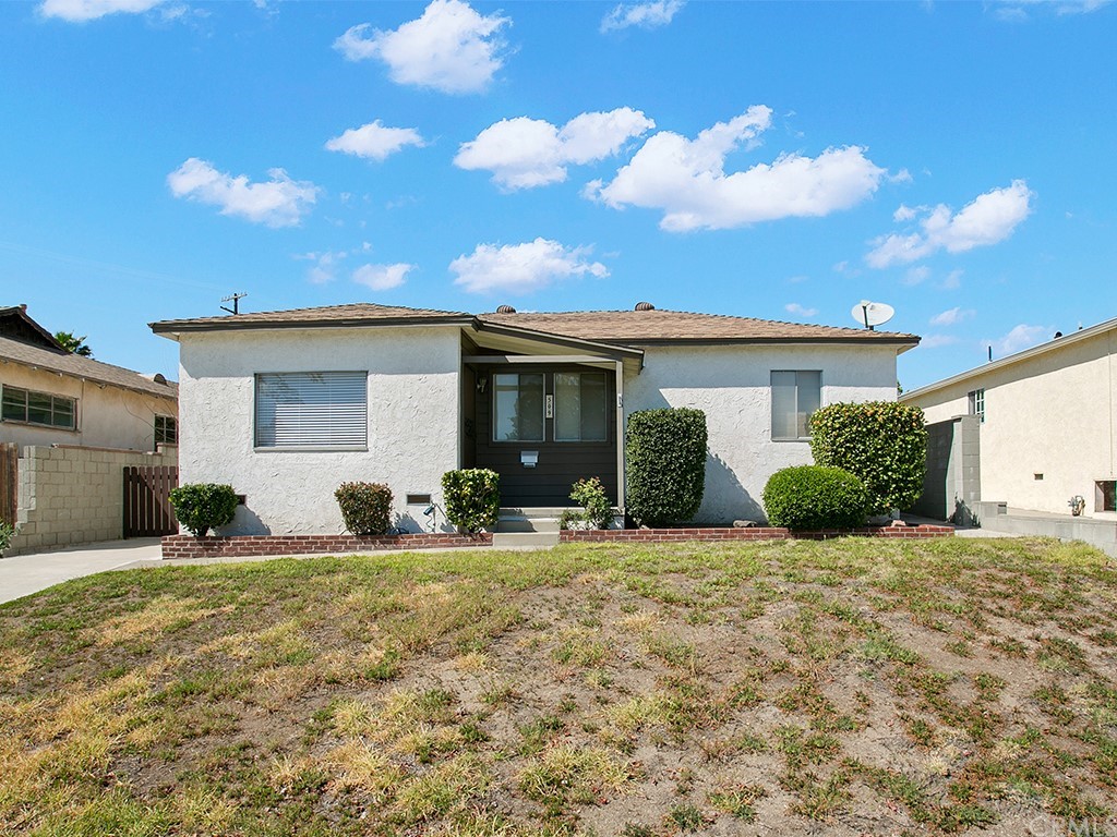 509 Hampton Road Burbank, CA 91504 - Photo 1 of 1 Front
