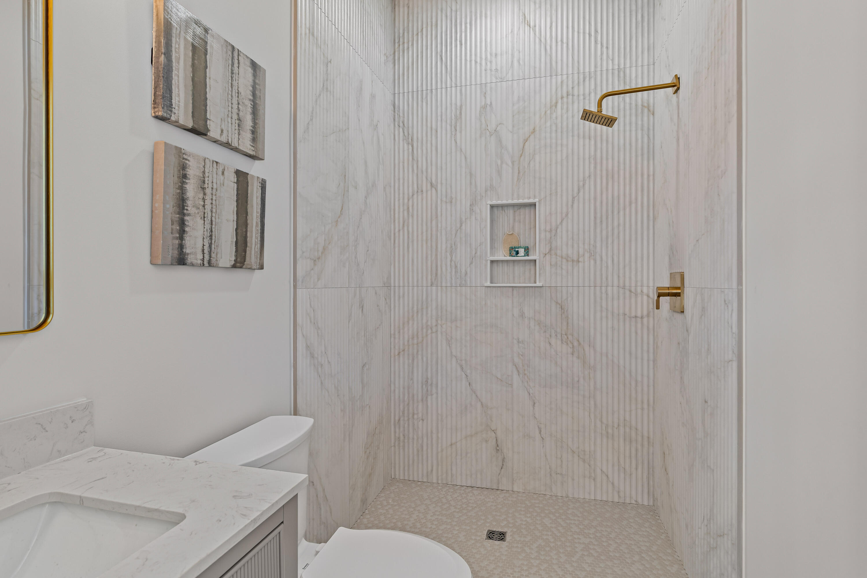 309 Magnolia Road Charleston, SC 29407 - Photo 8 of 46 Bathroom 1