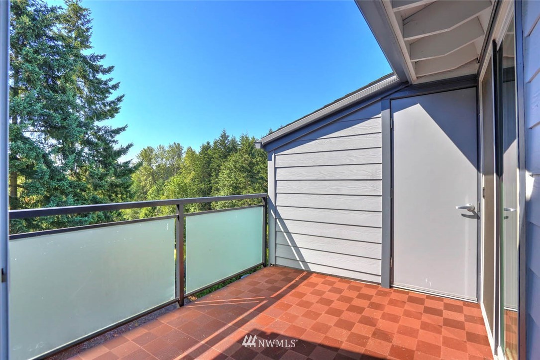 2515 Northeast 4th Street, Unit 531 Renton, WA 98056 - Photo 14 of 28 a balcony view with an outdoor space