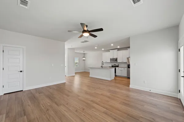 $339,900 | 9517 Balmy Lane, Manor, TX 78653