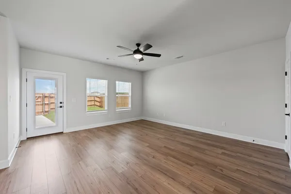 $339,900 | 9517 Balmy Lane, Manor, TX 78653