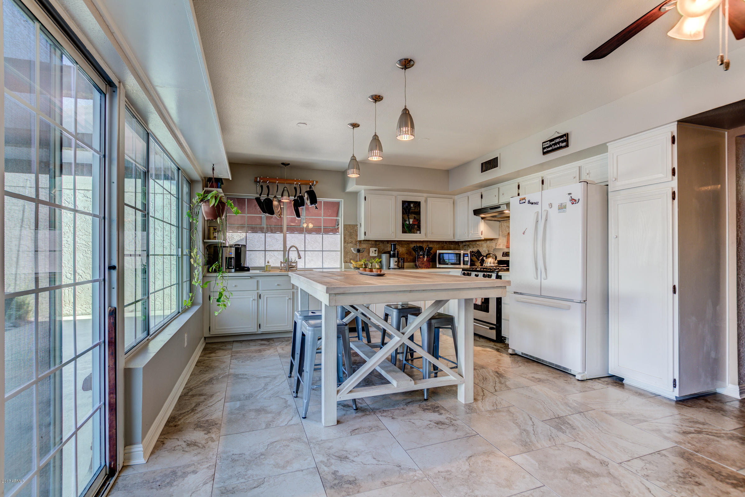 5609 South Spinnaker Road Tempe, AZ 85283 - Photo 12 of 44 5609 S Spinnaker Rd-16