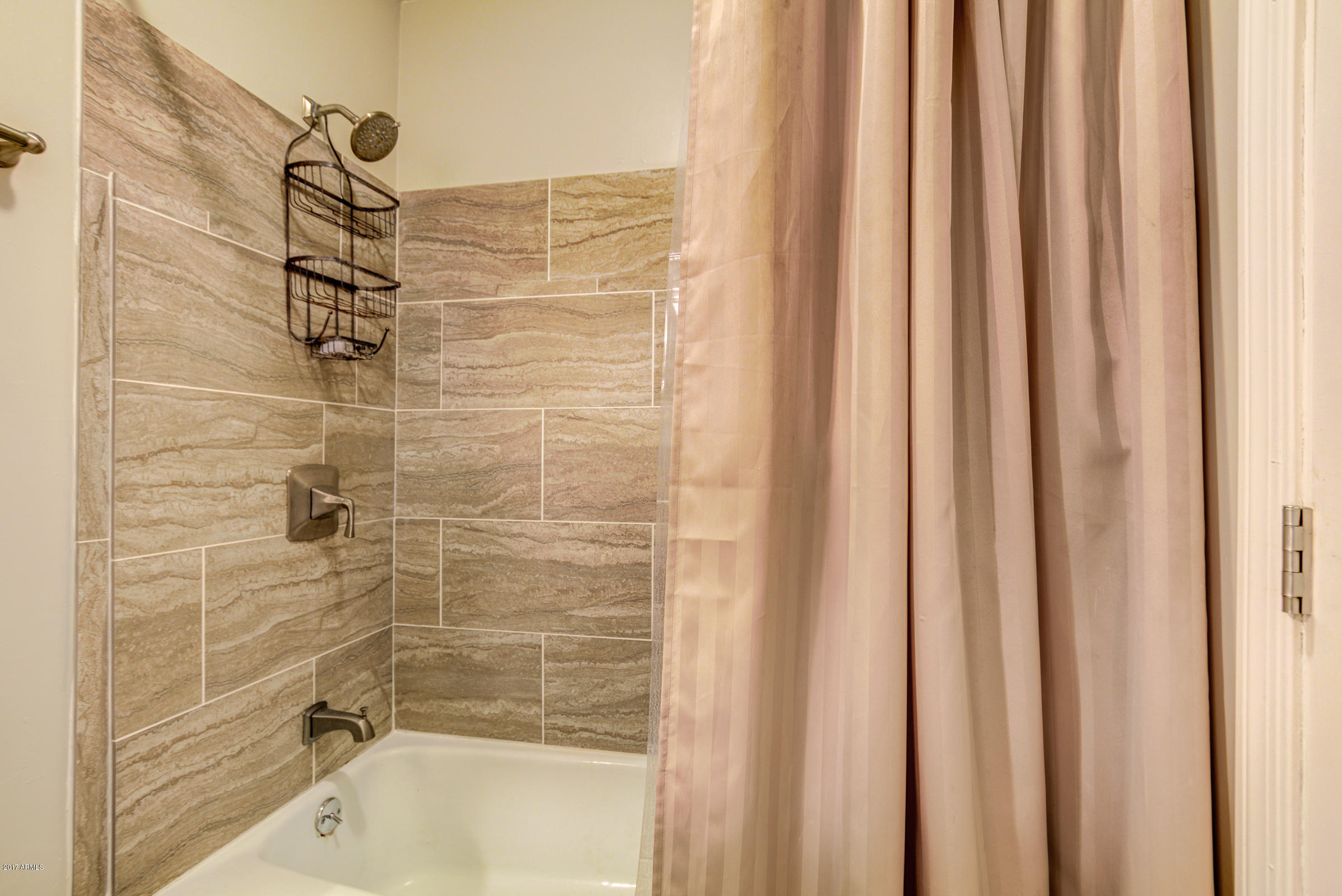 5609 South Spinnaker Road Tempe, AZ 85283 - Photo 14 of 44 5609 S Spinnaker Rd-27