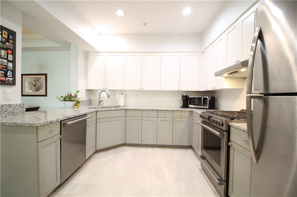 225 East Ponce De Leon Avenue, Unit 414 Decatur, GA 30030 - Photo 8 of 32