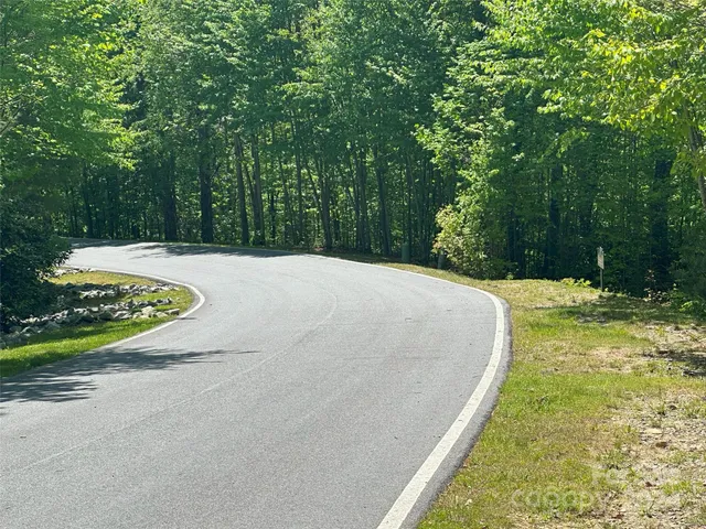 $80,000 | 185 Crossvine Trail, Hendersonville, NC 28739