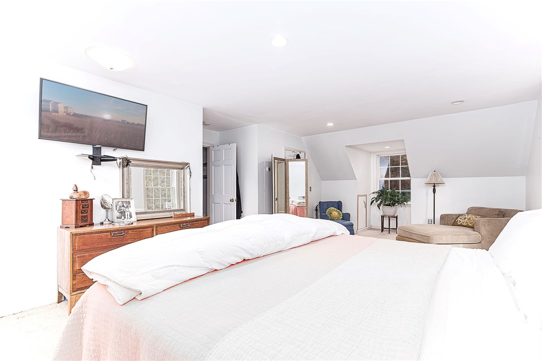 197 Old Coach Road Charlestown, RI 02813 - Photo 37 of 44