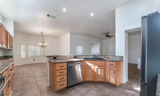 $2,200 | 2505 Indigo Valley Street, Las Vegas, NV 89134