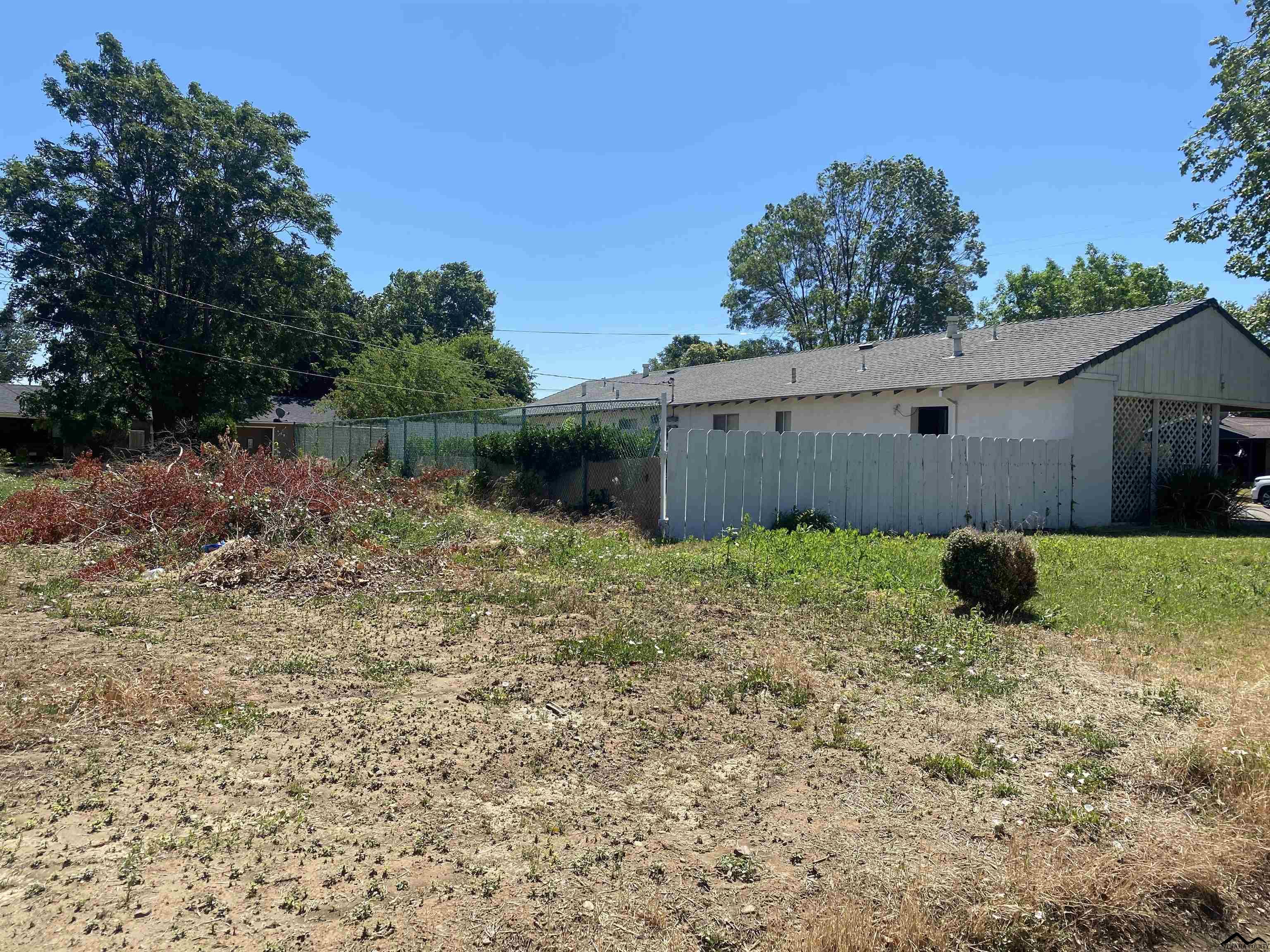 416 Roundup Avenue, Unit 420 ROUNDUP AVE Red Bluff, CA 96080 - Photo 19 of 20