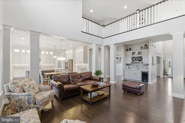 $925,000 | 109 East Valley Road, Denver, PA 17517