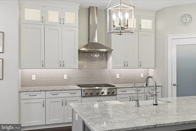 $925,000 | 109 East Valley Road, Denver, PA 17517