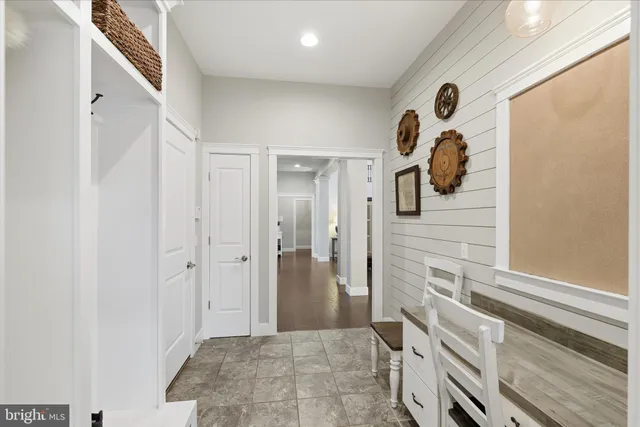 $925,000 | 109 East Valley Road, Denver, PA 17517