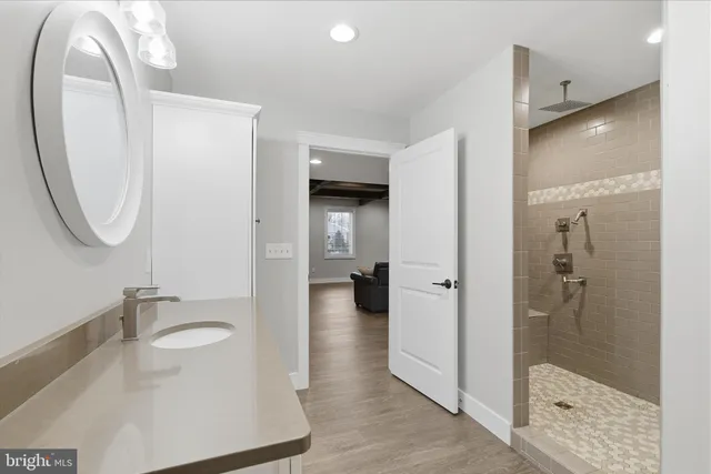 $925,000 | 109 East Valley Road, Denver, PA 17517