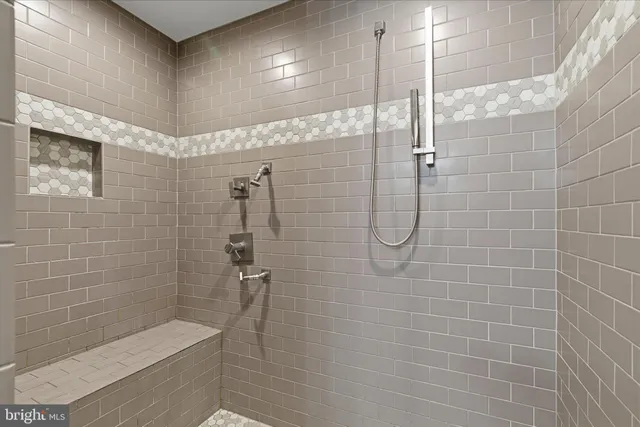 $925,000 | 109 East Valley Road, Denver, PA 17517