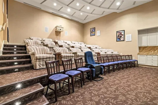 $1,175,000 | 800 North Tamiami Trail, Unit 1111, Sarasota, FL 34236