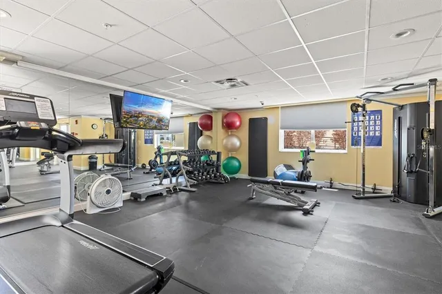 $1,175,000 | 800 North Tamiami Trail, Unit 1111, Sarasota, FL 34236