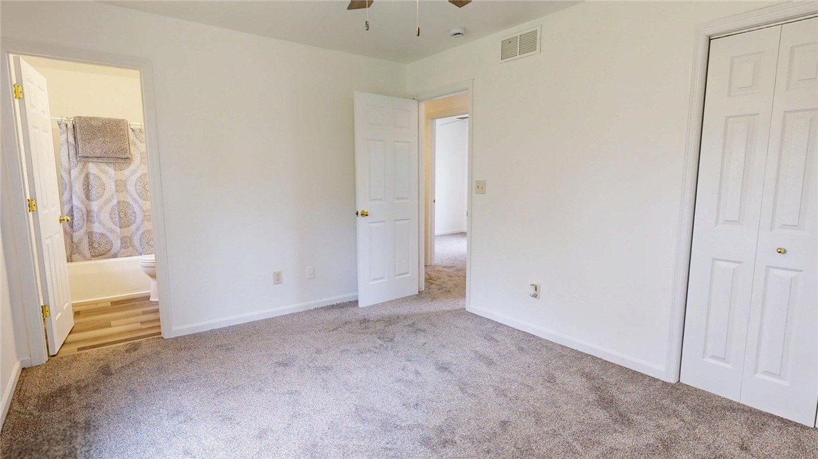 630 East Sheridan Circle Decatur, IL 62521 - Photo 11 of 21