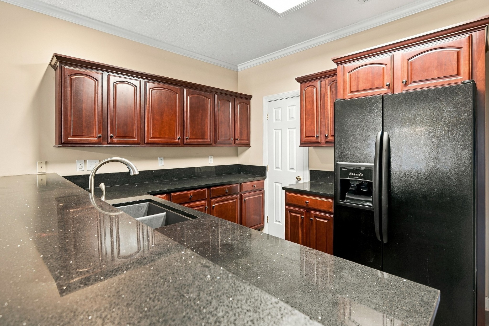 217 Wiley Parker Road Jackson, TN 38305 - Photo 15 of 45 Gallery Image 15