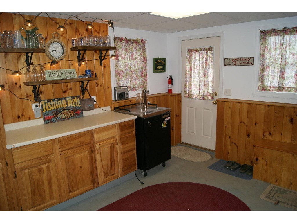166 East Monomonac Road Winchendon, MA 01475 - Photo 14 of 25 Gallery Image 14