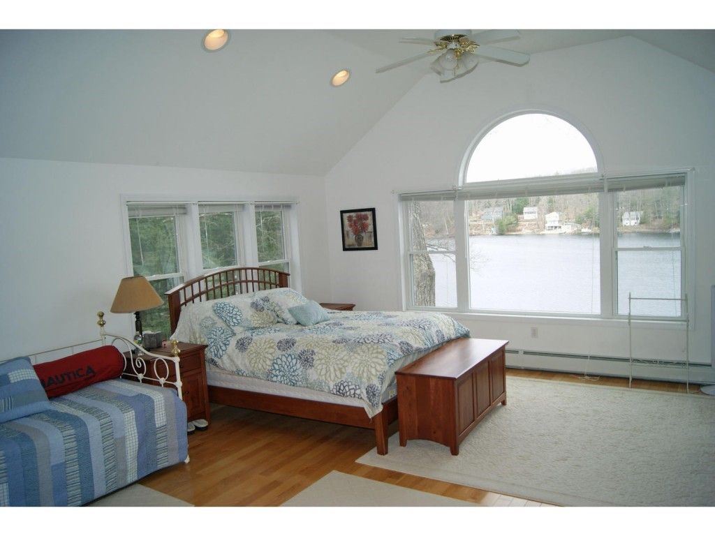 166 East Monomonac Road Winchendon, MA 01475 - Photo 7 of 25 Gallery Image 7